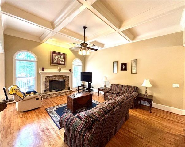 627 Heritage Post Lane, Grayson, GA 30017