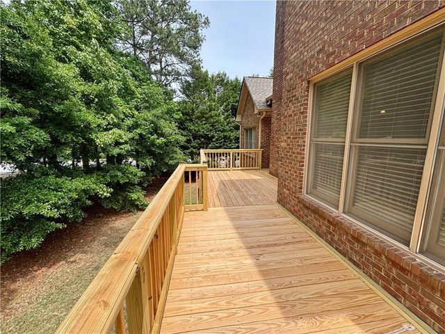 627 Heritage Post Lane, Grayson, GA 30017
