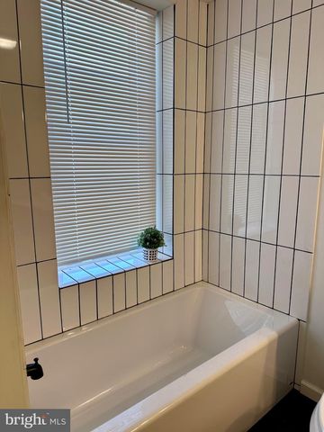 144 NOBLE ST, Kutztown, PA 19530