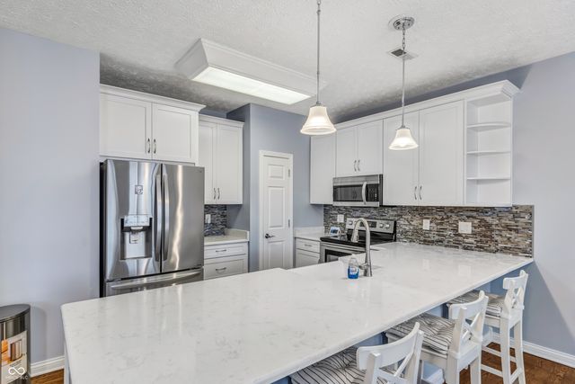 11223 Fonthill Drive, Indianapolis, IN 46236