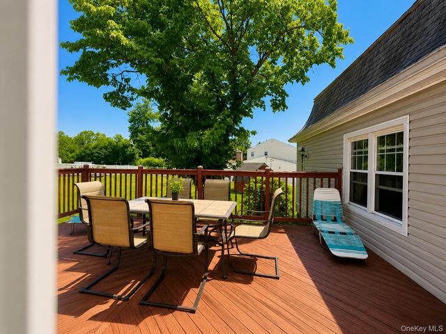 10 Tioken Road, Spring Valley, NY 10977