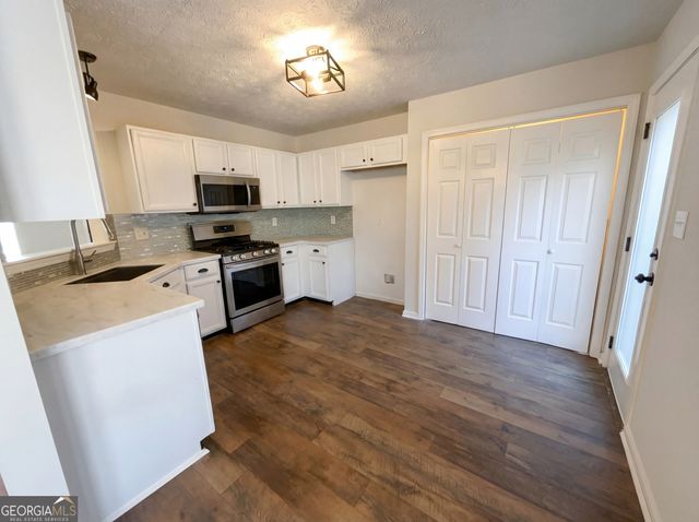 326 Tanglewood Drive, Hiram, GA 30141