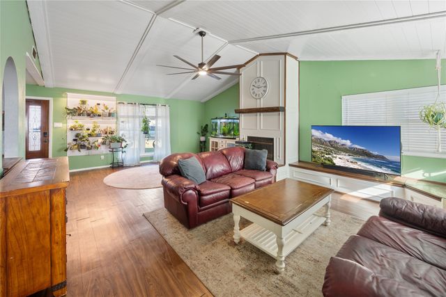 1250 Valencia Lane, Lewisville, TX 75067