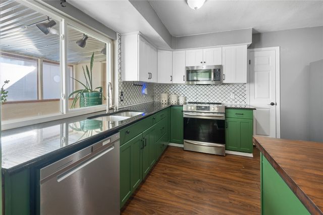 1250 Valencia Lane, Lewisville, TX 75067