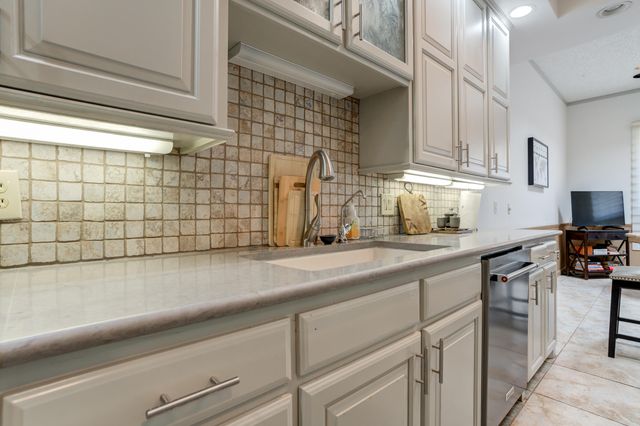 4528 7th Street, Lubbock, TX 79416