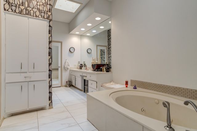 4528 7th Street, Lubbock, TX 79416