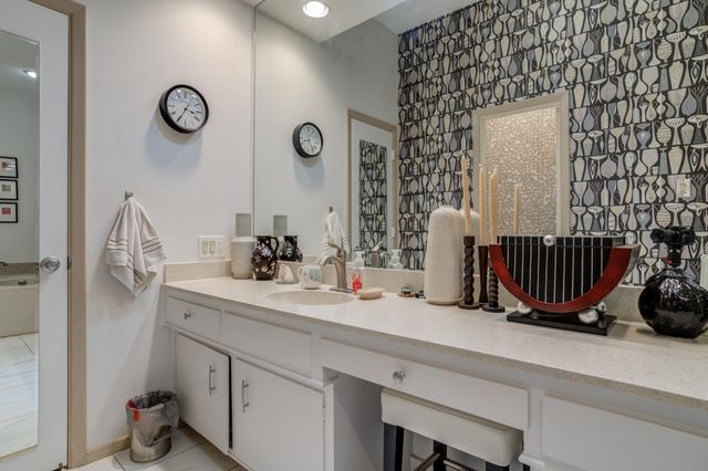 4528 7th Street, Lubbock, TX 79416