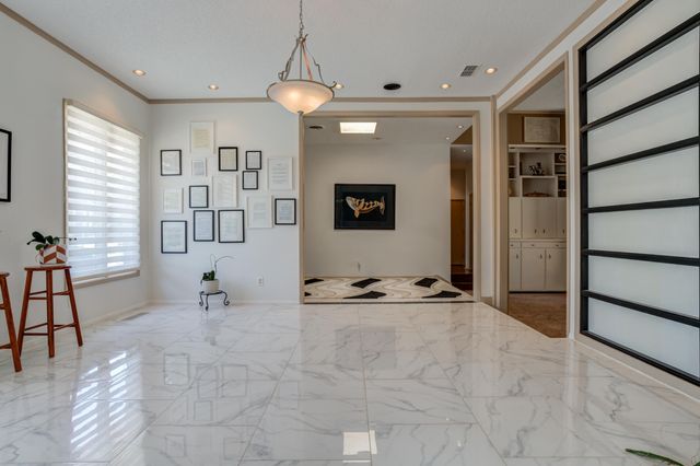 4528 7th Street, Lubbock, TX 79416