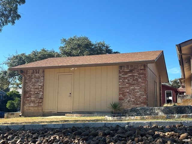 1900B West Lane, Kerrville, TX 78028
