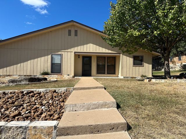 1900B West Lane, Kerrville, TX 78028