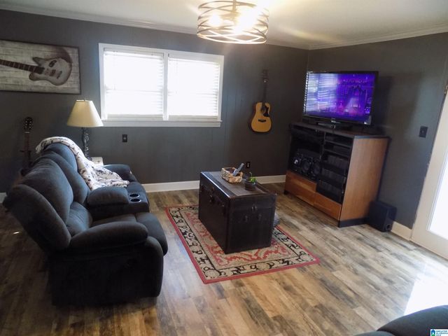 1805 28TH AVENUE N, Hueytown, AL 35023