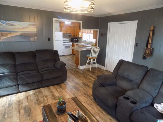 1805 28TH AVENUE N, Hueytown, AL 35023