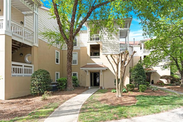 18009 Kings Point Drive F, Cornelius, NC 28031