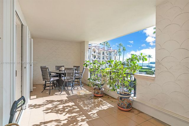 2124 Fisher Island Drive 2124, Miami Beach, FL 33109