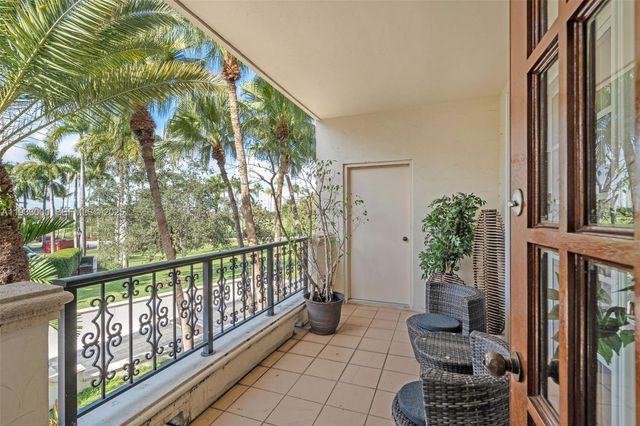 2124 Fisher Island Drive 2124, Miami Beach, FL 33109