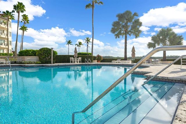 2124 Fisher Island Drive 2124, Miami Beach, FL 33109