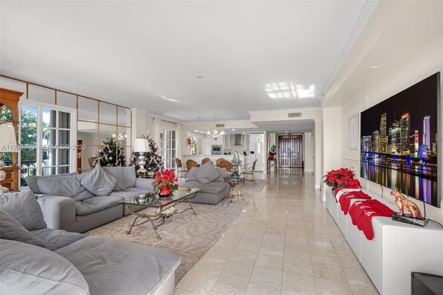 2124 Fisher Island Drive 2124, Miami Beach, FL 33109
