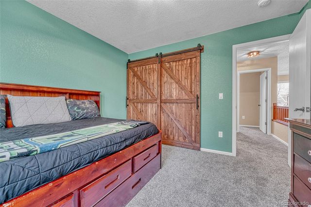 19540 E Crestridge Circle, Centennial, CO 80015