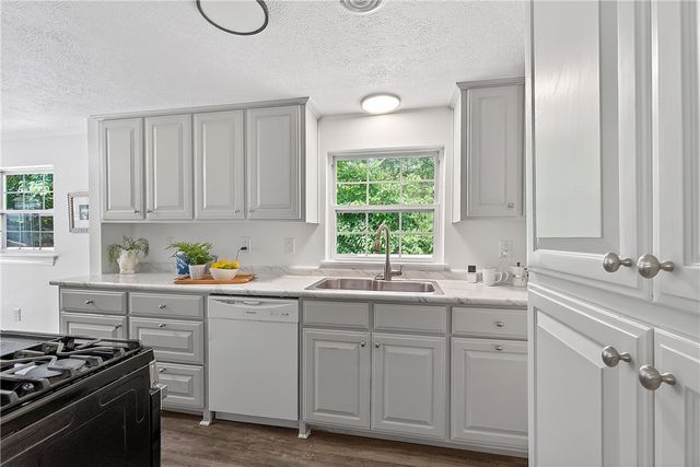 12917 Recreation Drive, Lowell, AR 72745