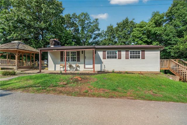 12917 Recreation Drive, Lowell, AR 72745