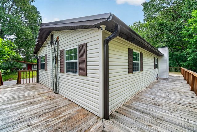 12917 Recreation Drive, Lowell, AR 72745