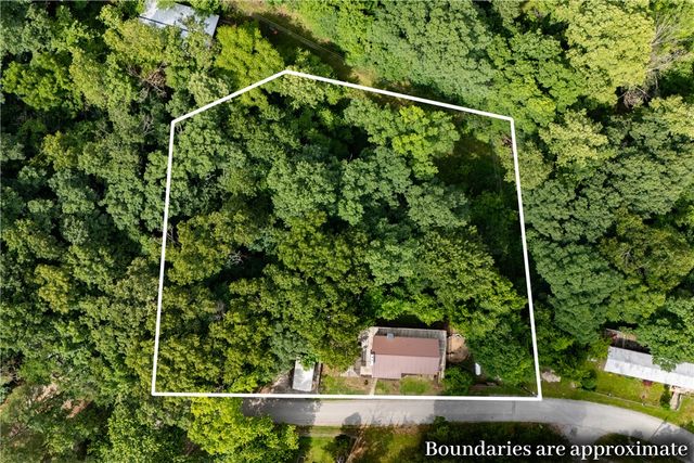 12917 Recreation Drive, Lowell, AR 72745
