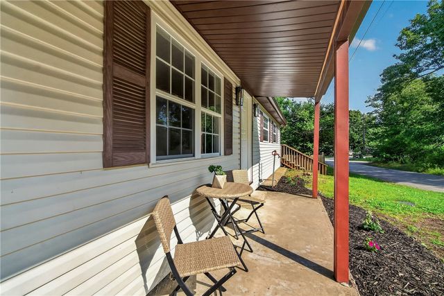 12917 Recreation Drive, Lowell, AR 72745