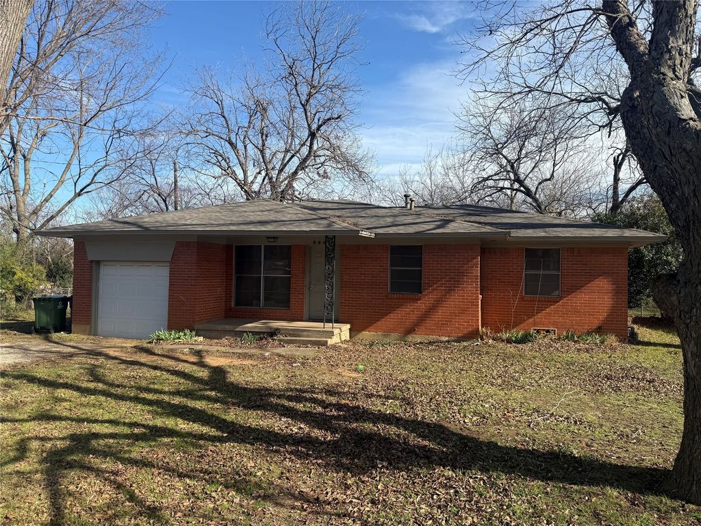 504 Hill Street, Aubrey, TX 76227