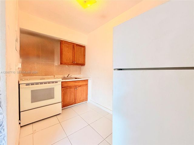 6501 NW 12th Avenue 7, Miami, FL 33150