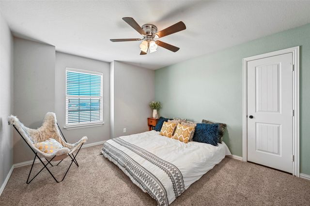 329 Montana Court, New Fairview, TX 76078