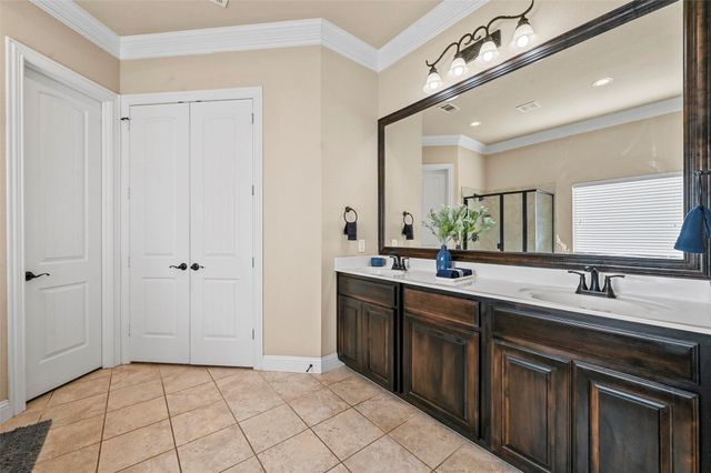329 Montana Court, New Fairview, TX 76078
