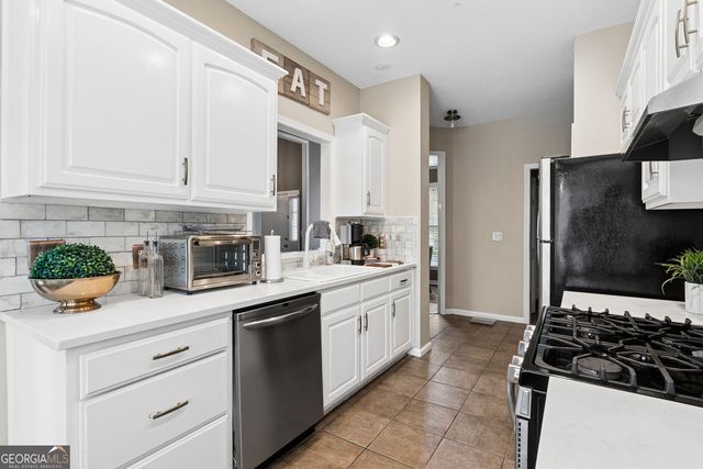 3903 Brianna Drive, Powder Springs, GA 30127