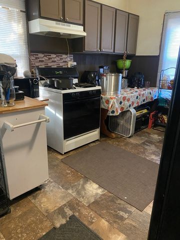 819 Elizabeth Street, Joliet, IL 60435