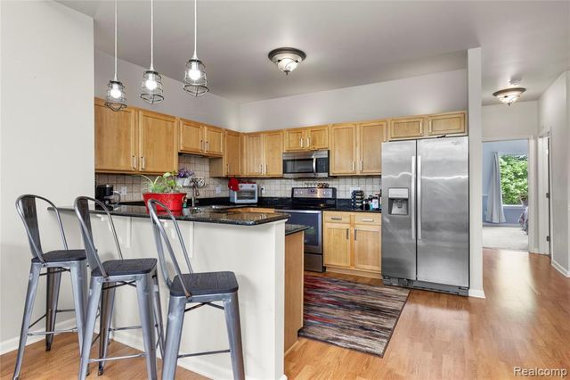 30695 Ardmore Court, Novi, MI 48377