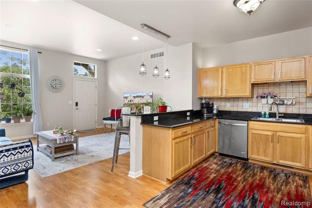 30695 Ardmore Court, Novi, MI 48377