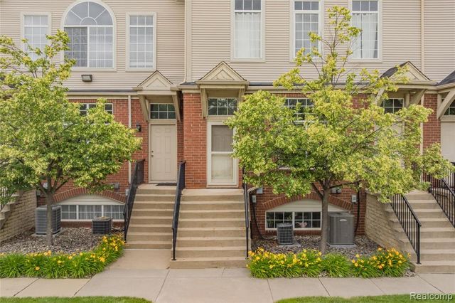 30695 Ardmore Court, Novi, MI 48377