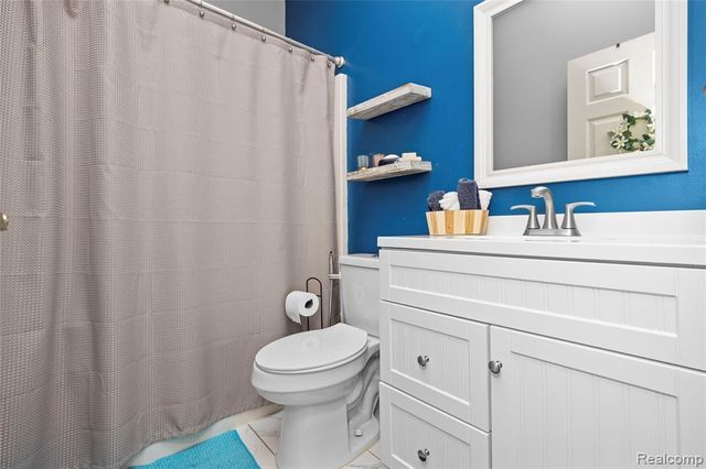 30695 Ardmore Court, Novi, MI 48377