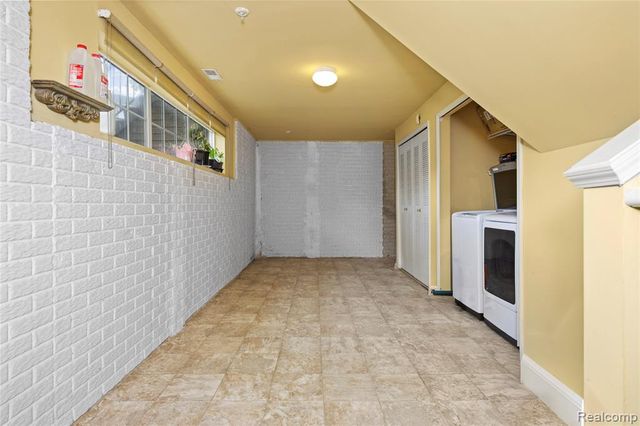 30695 Ardmore Court, Novi, MI 48377