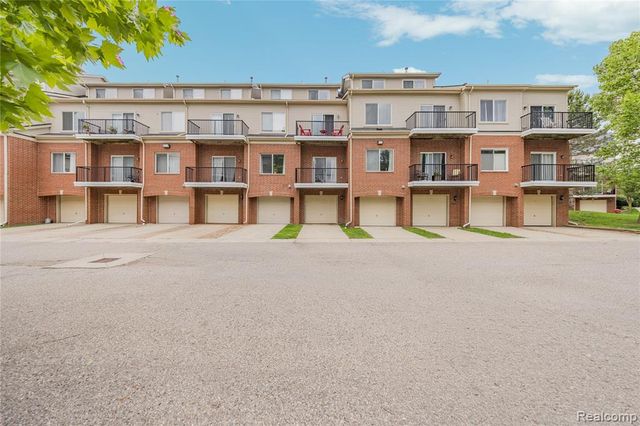 30695 Ardmore Court, Novi, MI 48377