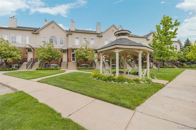 30695 Ardmore Court, Novi, MI 48377