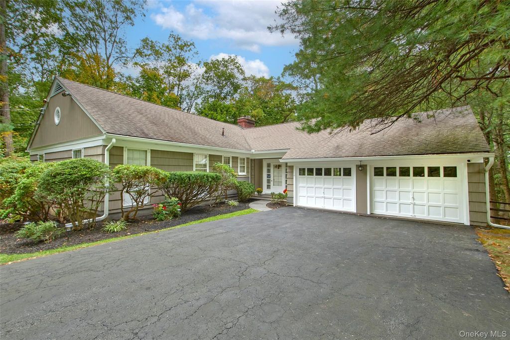 71 Commodore Road, Chappaqua, NY 10514