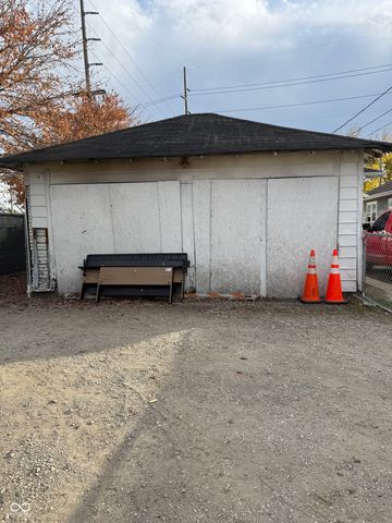 2034 Southeastern Avenue, Indianapolis, IN 46201