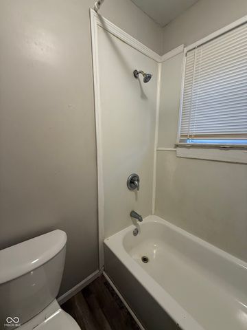 2034 Southeastern Avenue, Indianapolis, IN 46201