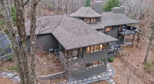 220 Wake Robin, Big Canoe, GA 30143