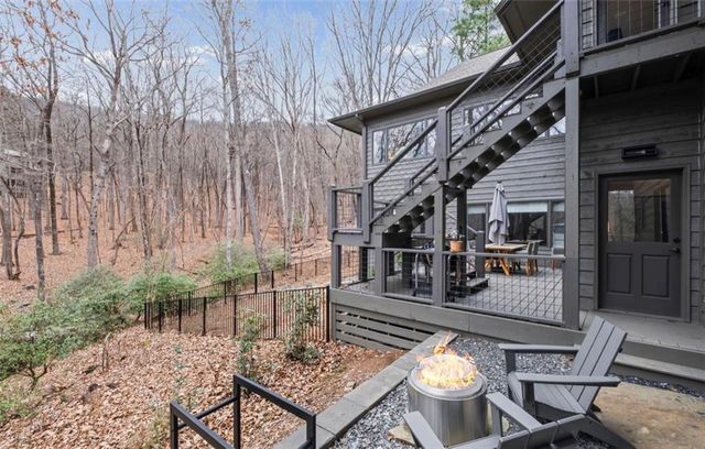 220 Wake Robin, Big Canoe, GA 30143