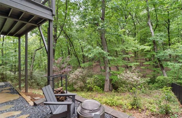220 Wake Robin, Big Canoe, GA 30143