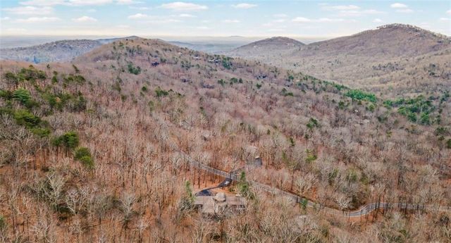 220 Wake Robin, Big Canoe, GA 30143