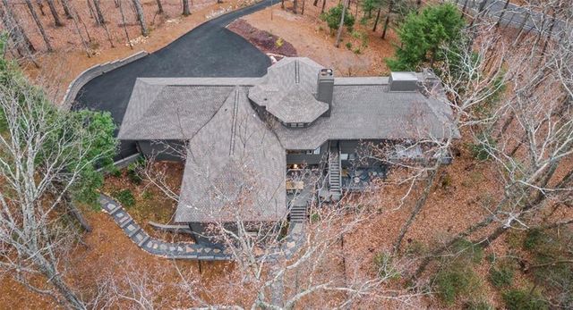 220 Wake Robin, Big Canoe, GA 30143