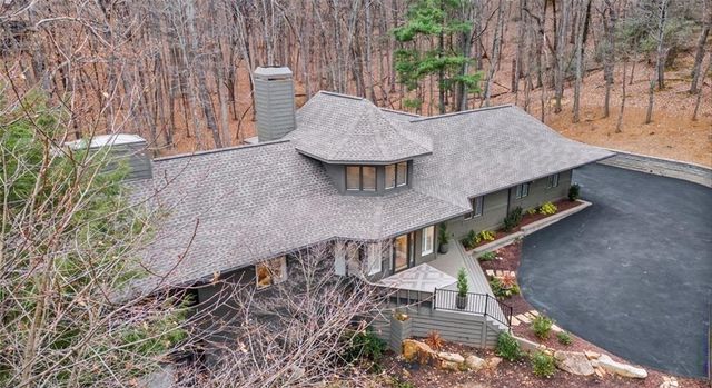 220 Wake Robin, Big Canoe, GA 30143