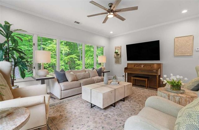 220 Wake Robin, Big Canoe, GA 30143